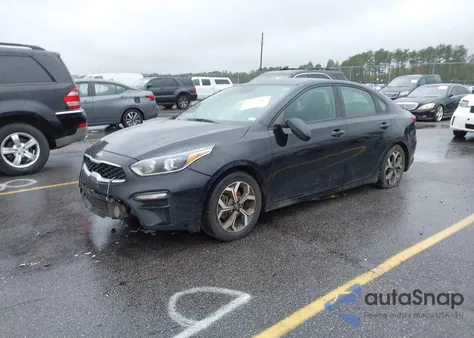 2020 Kia Forte Lxs z USA, uszkodzony, nr VIN 3KPF24AD2LE155643